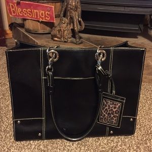 Wilson Leather Black Bag with padded tablet insert